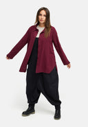 Latzhose le Síneadh as Parasute 'Isara'