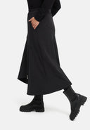 'Nuvia' Skirt – chic, comfortable & with a sophisticated cut