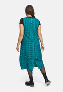 Mekko, jossa on elegantti pallosiluetti 'Velena'