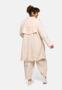 'Livia' Parka de Meia-Estação – suave, detalhado & moderno