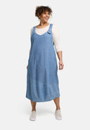 'Mara' Förklädesklänning V-ringning, Medellängd & Vardagschic