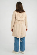 'Livia' Parka de mi-saison – doux, minutieux & moderne